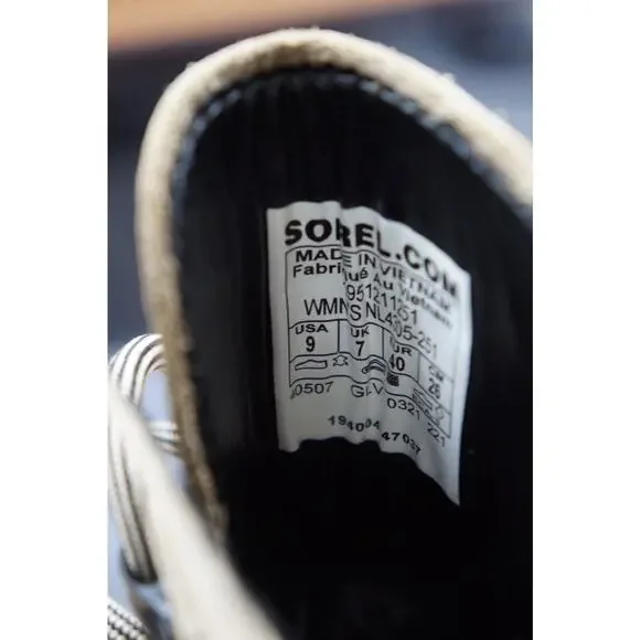 New! Sorel Women's Brex Lug Sole Lace-Up Boots Sandy Tan Black 9 - Picture 12 of 12